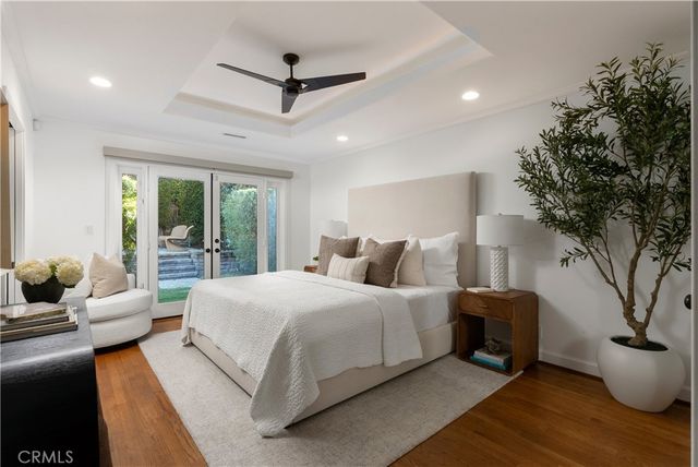 453 Seaward Road, Corona Del Mar, CA 92625