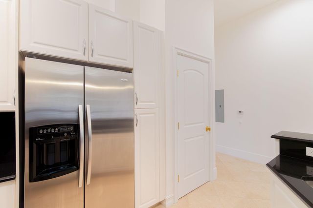 701 S Olive Avenue 206, West Palm Beach, FL 33401