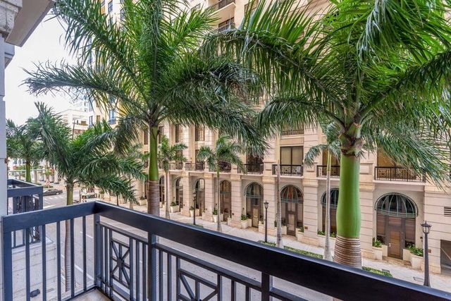 701 S Olive Avenue 206, West Palm Beach, FL 33401