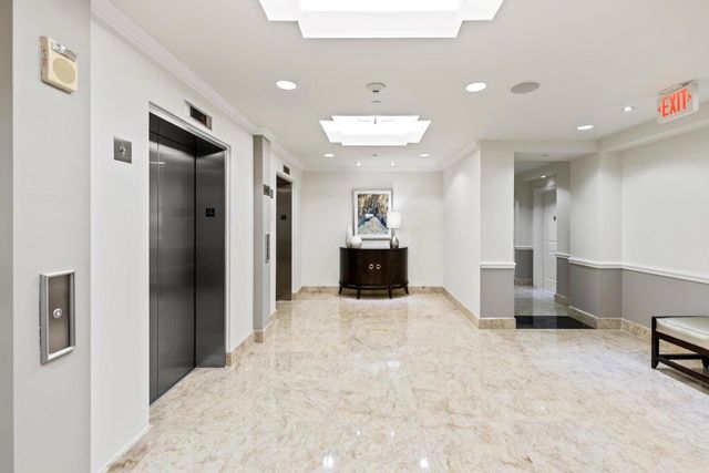 701 S Olive Avenue 206, West Palm Beach, FL 33401