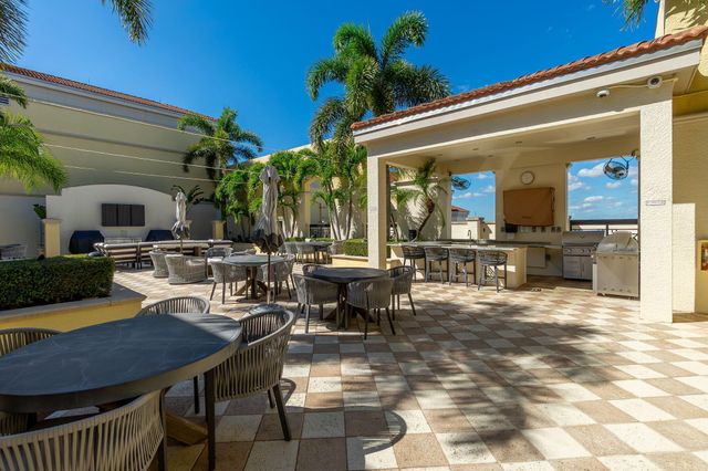 701 S Olive Avenue 206, West Palm Beach, FL 33401