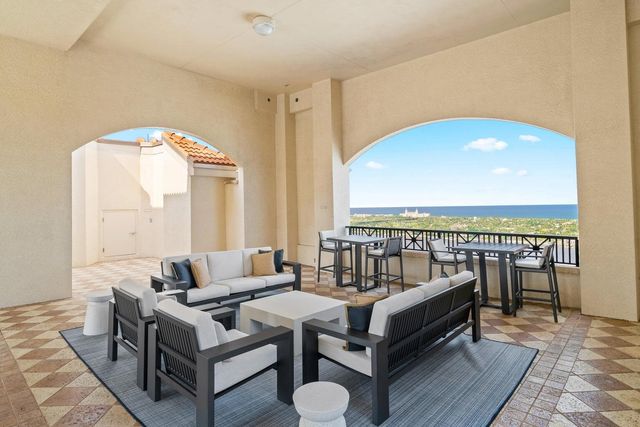 701 S Olive Avenue 206, West Palm Beach, FL 33401