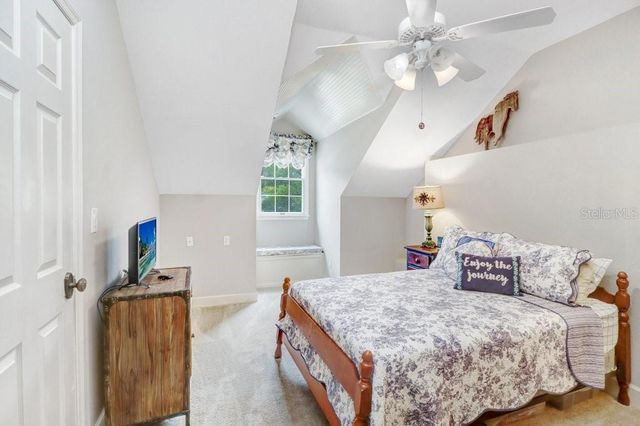 1976 DUNLOE CIRCLE, Dunedin, FL 34698
