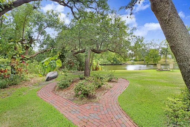 1976 DUNLOE CIRCLE, Dunedin, FL 34698