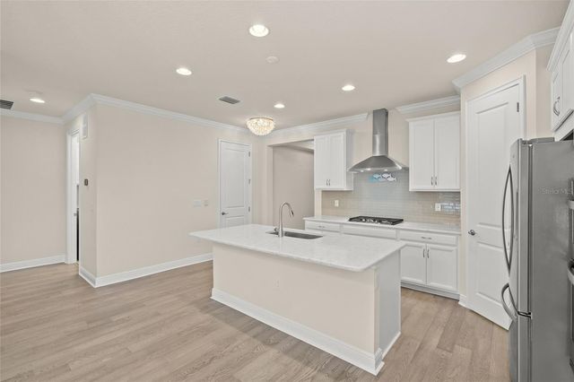5690 LONG SHORE LOOP, Sarasota, FL 34238