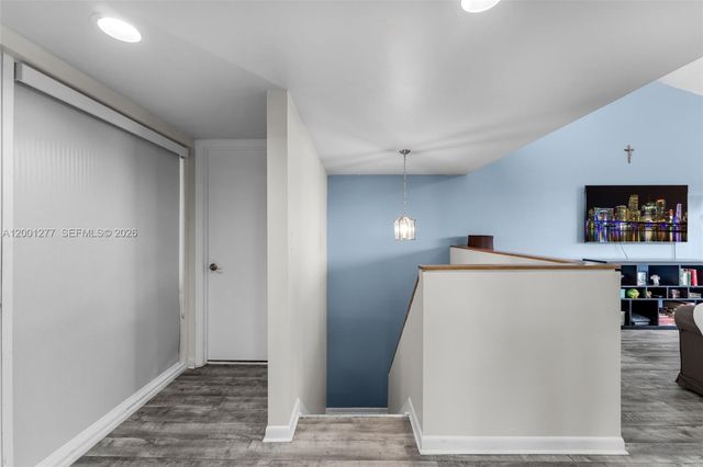 6701 SW 116th Ct 406, Miami, FL 33173