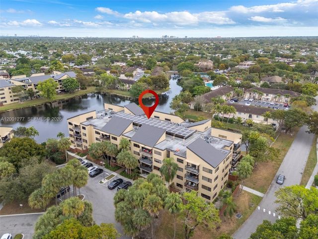 6701 SW 116th Ct 406, Miami, FL 33173