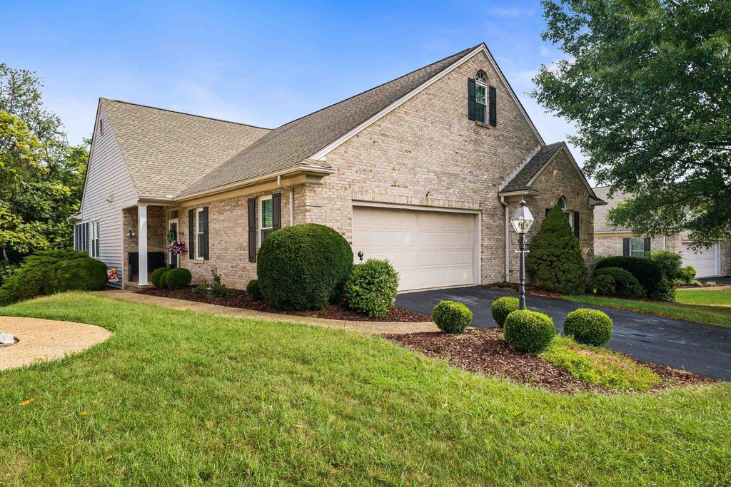 757 GOVERNORS WAY, Waynesboro, VA 22980