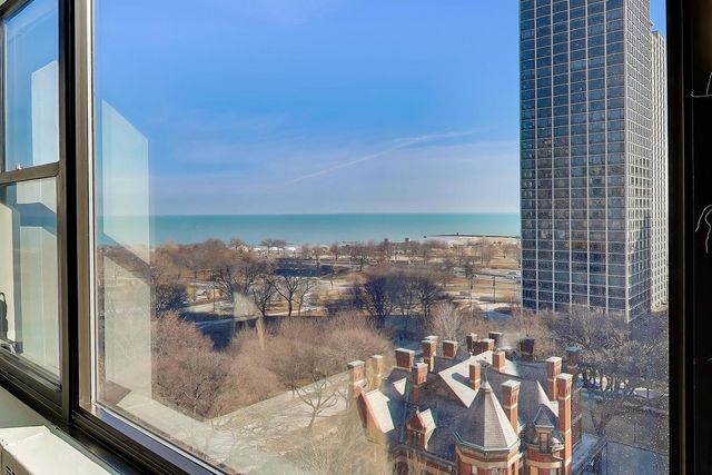 1540 N State Parkway 14D, Chicago, IL 60610