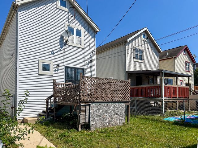 5037 W Quincy Street, Chicago, IL 60644
