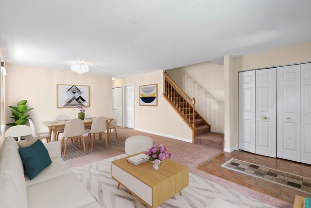 5037 W Quincy Street, Chicago, IL 60644