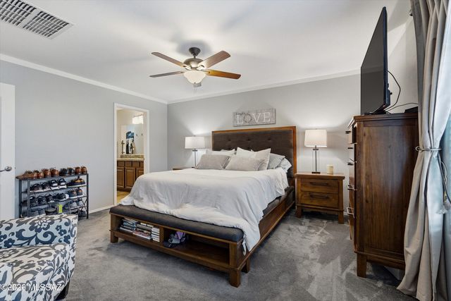 8001 W Sunfire Drive, Tucson, AZ 85743