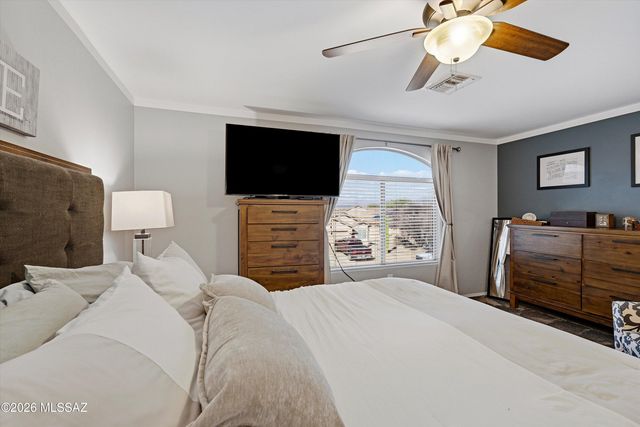 8001 W Sunfire Drive, Tucson, AZ 85743