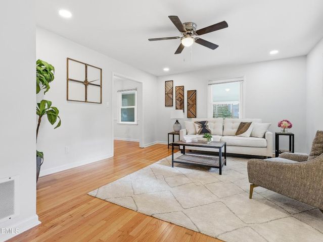 1113 Yorkshire Drive, Cary, NC 27511