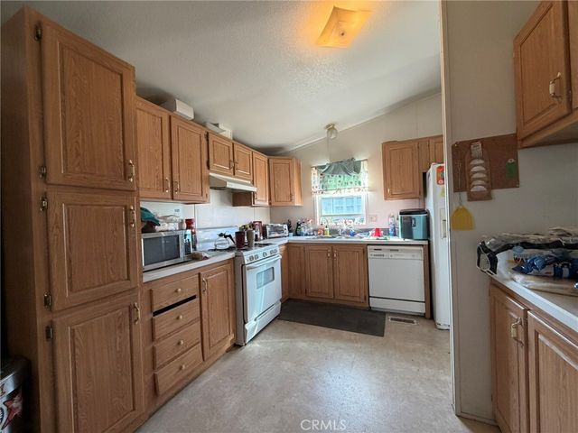 1150 Kirby Street 58, Hemet, CA 92545