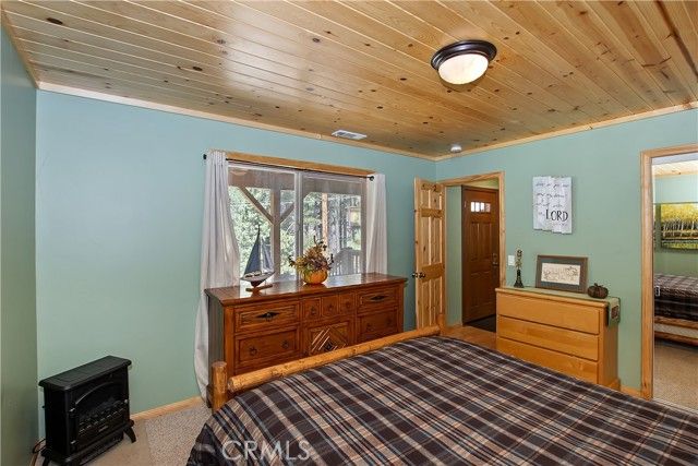 33653 Green Valley Lane, Green Valley Lake, CA 92341