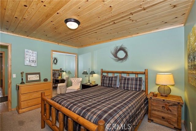 33653 Green Valley Lane, Green Valley Lake, CA 92341