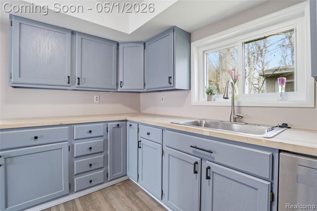 4168 Minnetonka Drive, Linden, MI 48451