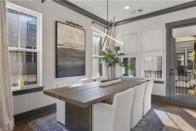 504 Broadview Place NE, Atlanta, GA 30324