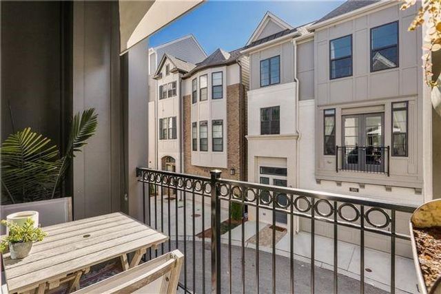 504 Broadview Place NE, Atlanta, GA 30324