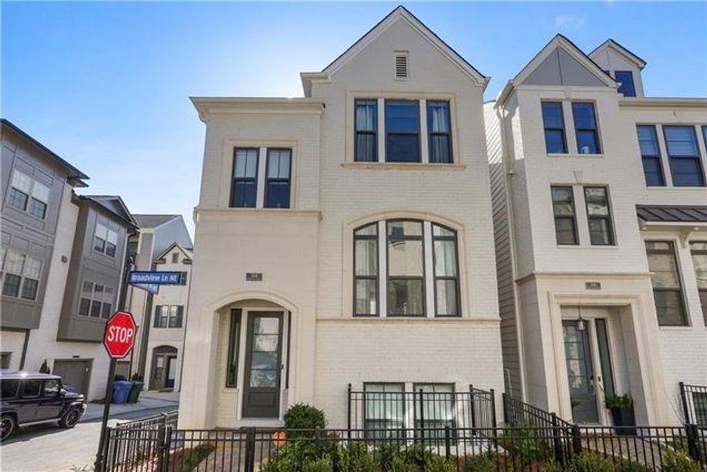 504 Broadview Place NE, Atlanta, GA 30324