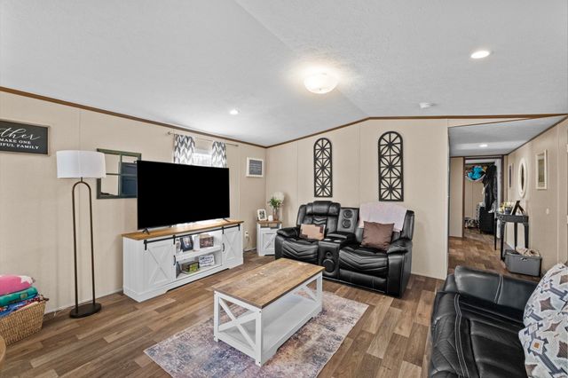 127 Wallis Road, Bald Knob, AR 72010