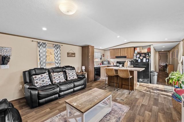 127 Wallis Road, Bald Knob, AR 72010