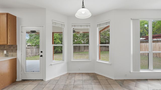 4740 Iron Ridge Pass, Schertz, TX 78154