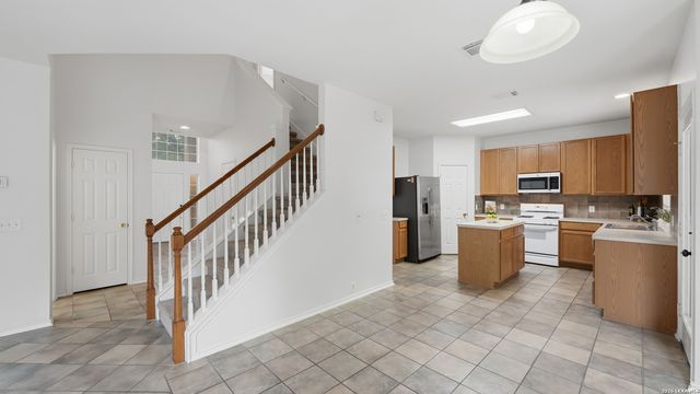 4740 Iron Ridge Pass, Schertz, TX 78154