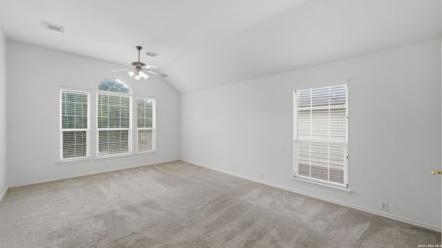 4740 Iron Ridge Pass, Schertz, TX 78154