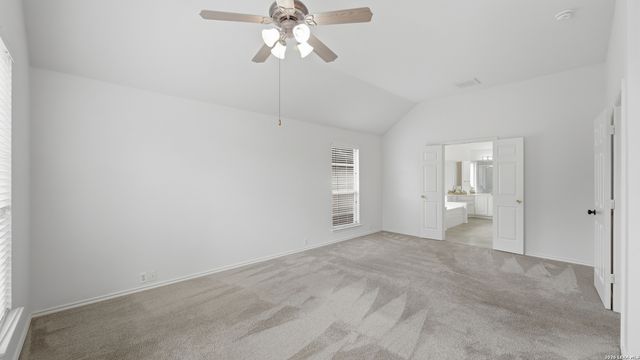 4740 Iron Ridge Pass, Schertz, TX 78154