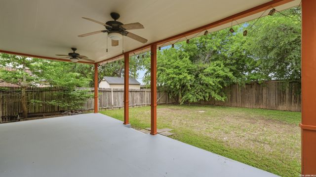 4740 Iron Ridge Pass, Schertz, TX 78154