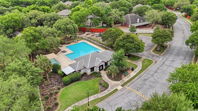 4740 Iron Ridge Pass, Schertz, TX 78154