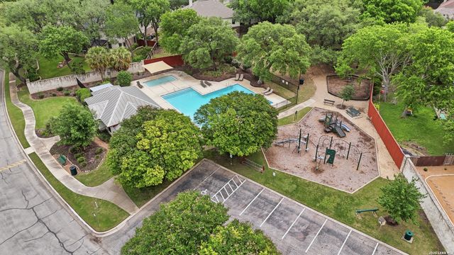 4740 Iron Ridge Pass, Schertz, TX 78154