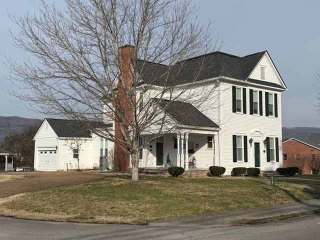 2787 Main Street, Pikeville, TN 37367