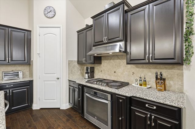 14821 Cedar Flat Way, Fort Worth, TX 76262