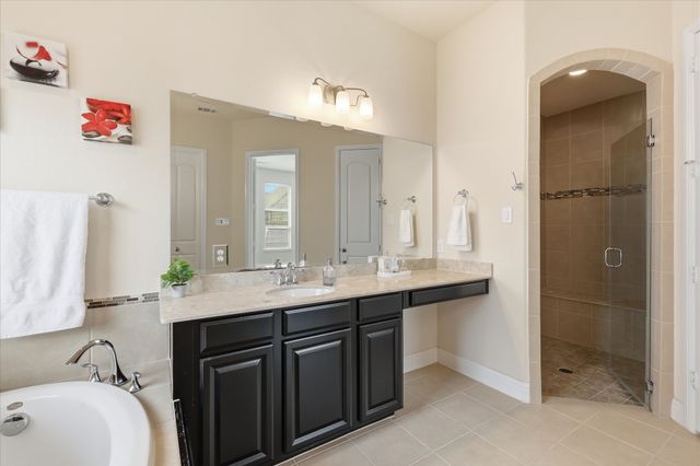 14821 Cedar Flat Way, Fort Worth, TX 76262
