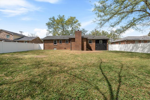 2968 Kinwood Dr, Antioch, TN 37013