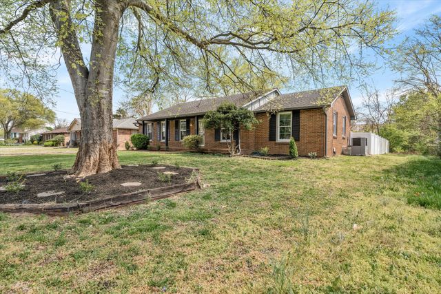 2968 Kinwood Dr, Antioch, TN 37013