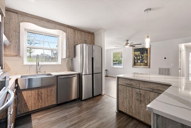 2968 Kinwood Dr, Antioch, TN 37013