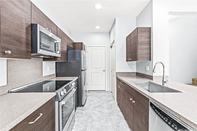 91-1160 Kamakana Street 240, Ewa Beach, HI 96706