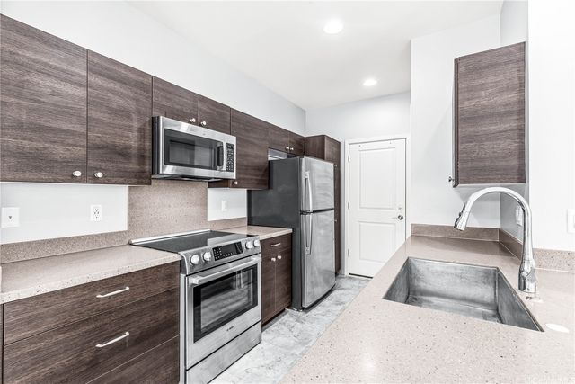 91-1160 Kamakana Street 240, Ewa Beach, HI 96706