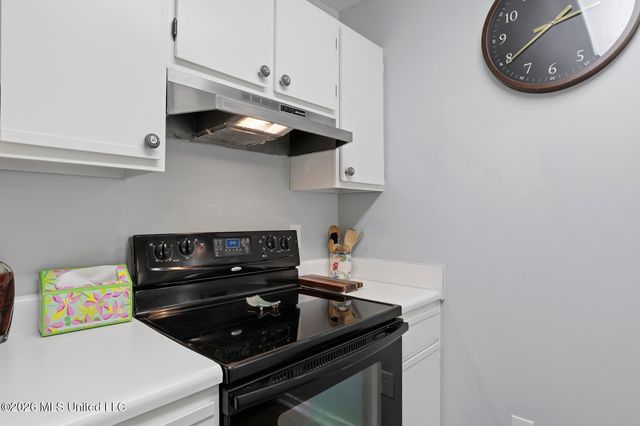421 Pelahatchie Shore Drive, Brandon, MS 39047