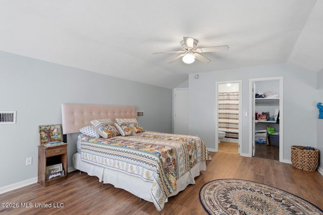 421 Pelahatchie Shore Drive, Brandon, MS 39047