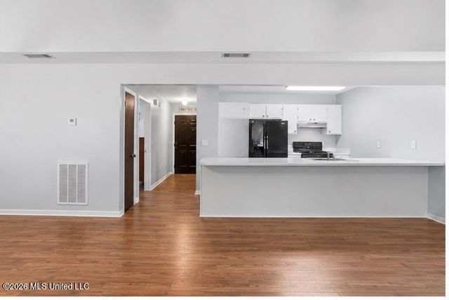 421 Pelahatchie Shore Drive, Brandon, MS 39047