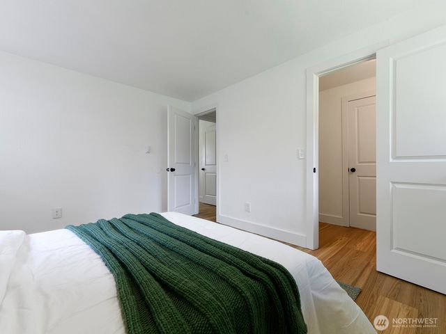 35023 18th Avenue SW, Federal Way, WA 98023