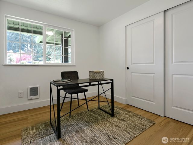 35023 18th Avenue SW, Federal Way, WA 98023