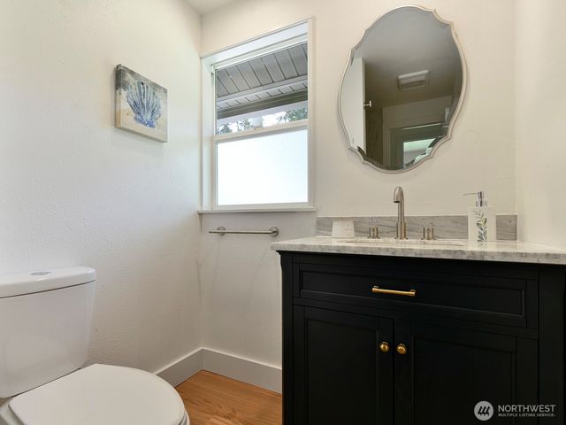 35023 18th Avenue SW, Federal Way, WA 98023