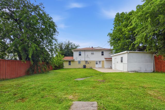 2430 Mark Drive, Mesquite, TX 75150