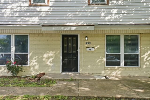 2430 Mark Drive, Mesquite, TX 75150